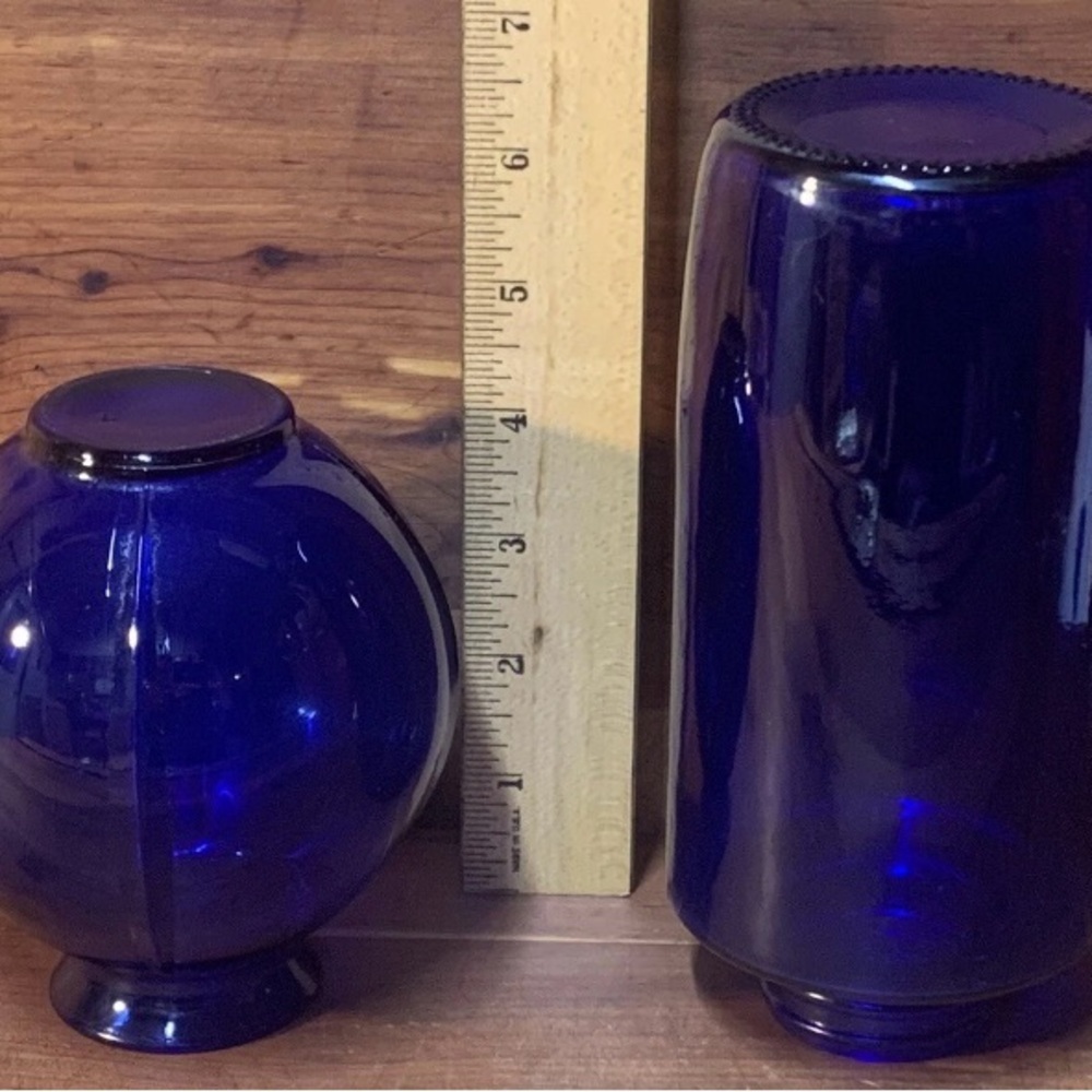 Vintage Mid Century Deco Cobalt Blue Vase  & 7” Cobalt Bottle - Picture 7 of 11